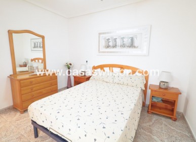 Sale - Apartment - Torrevieja - Acequion