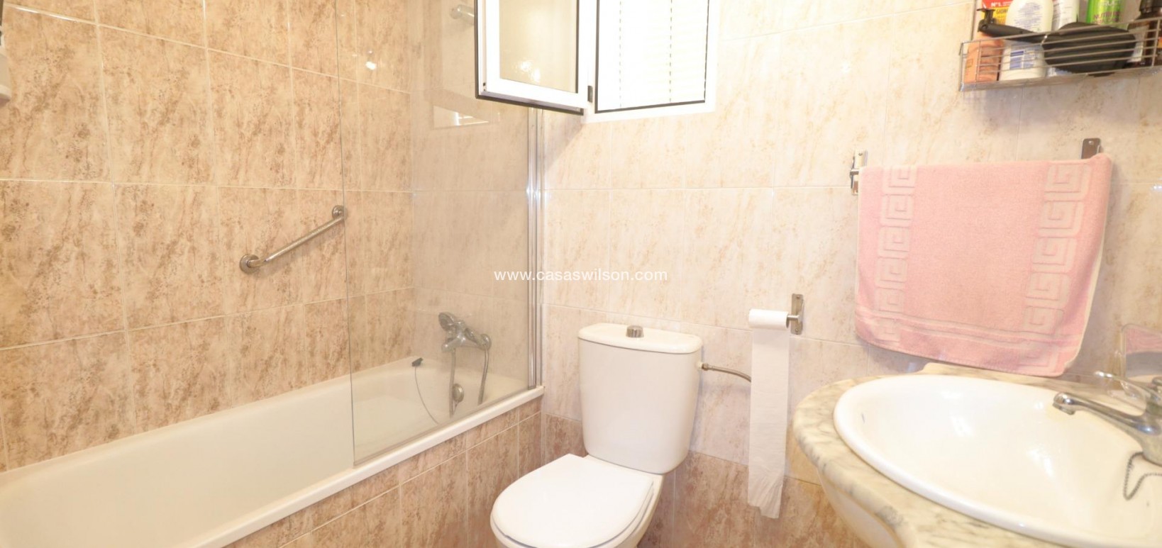 Sale - Apartment - Torrevieja - Acequion