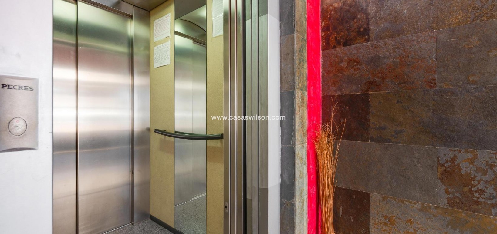 Sale - Appartement - Torrevieja