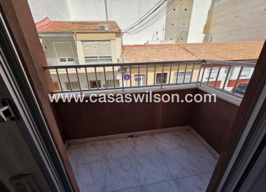 Sale - Apartment - Torrevieja - Las Piscinas Naturales