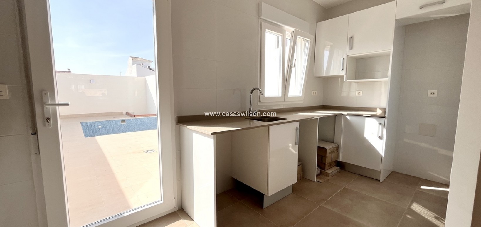 Sale - Townhouse - Pilar de la Horadada - Costa Blanca