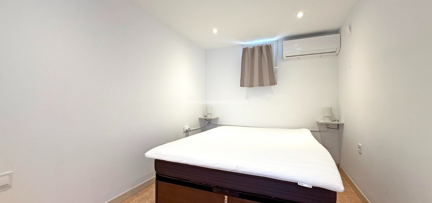 Sale - Bungalow - Torrevieja - Costa Blanca