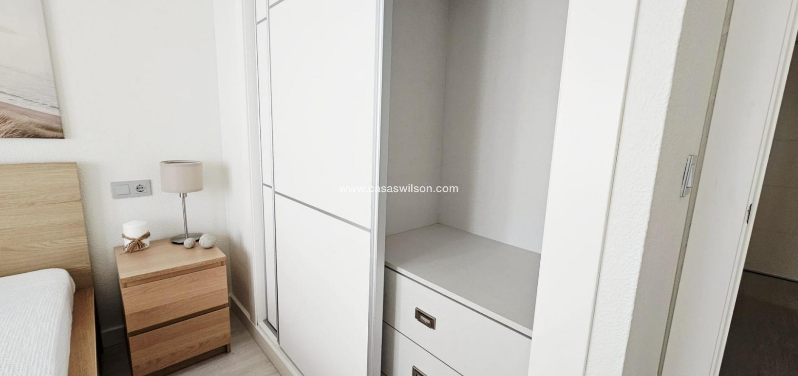 Sale - Apartment - Torrevieja - Nueva Torrevieja