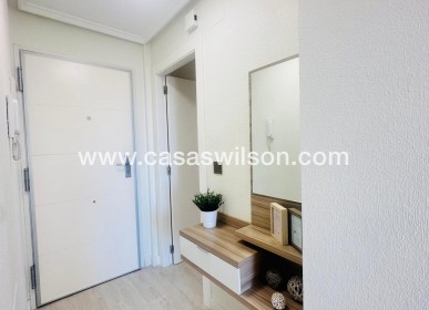 Sale - Apartment - Torrevieja - Nueva Torrevieja