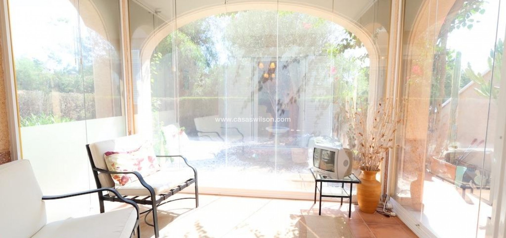 Sale - Bungalow - Orihuela Costa - Costa Blanca