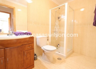 Sale - Bungalow - Orihuela Costa - Costa Blanca