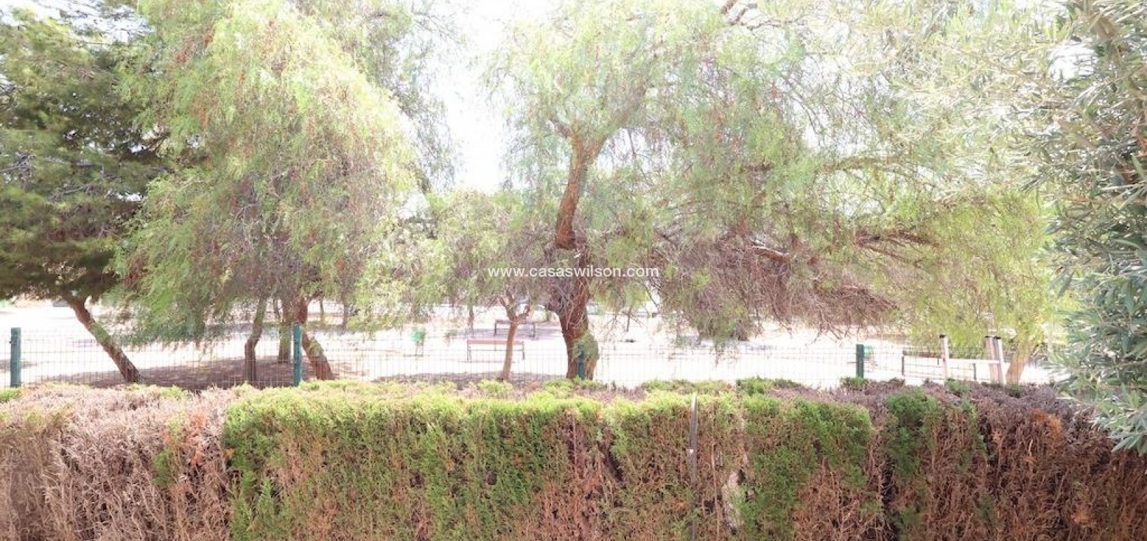 Sale - Bungalow - Orihuela Costa - Costa Blanca