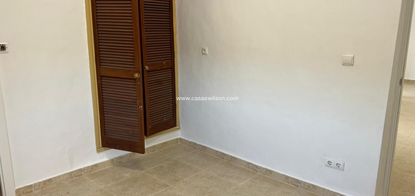 Sale - Villa - La Solana