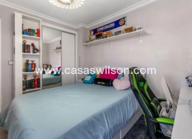 Sale - Townhouse - Torrevieja - Aguas Nuevas