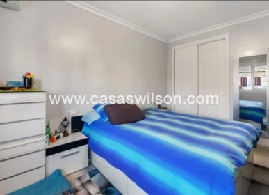 Sale - Townhouse - Torrevieja - Aguas Nuevas