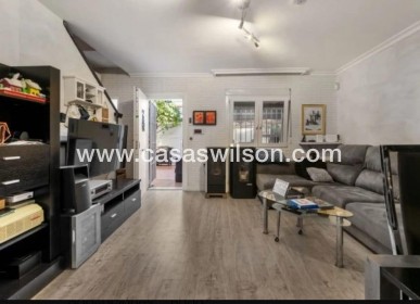 Sale - Townhouse - Torrevieja - Aguas Nuevas