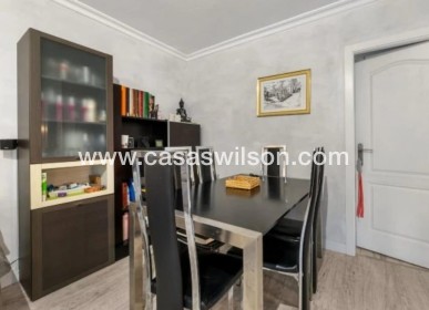 Sale - Townhouse - Torrevieja - Aguas Nuevas