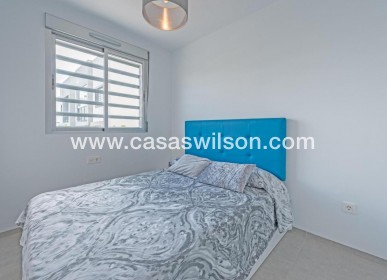 Sale - Bungalow - Torrevieja - Auguas Neuvas