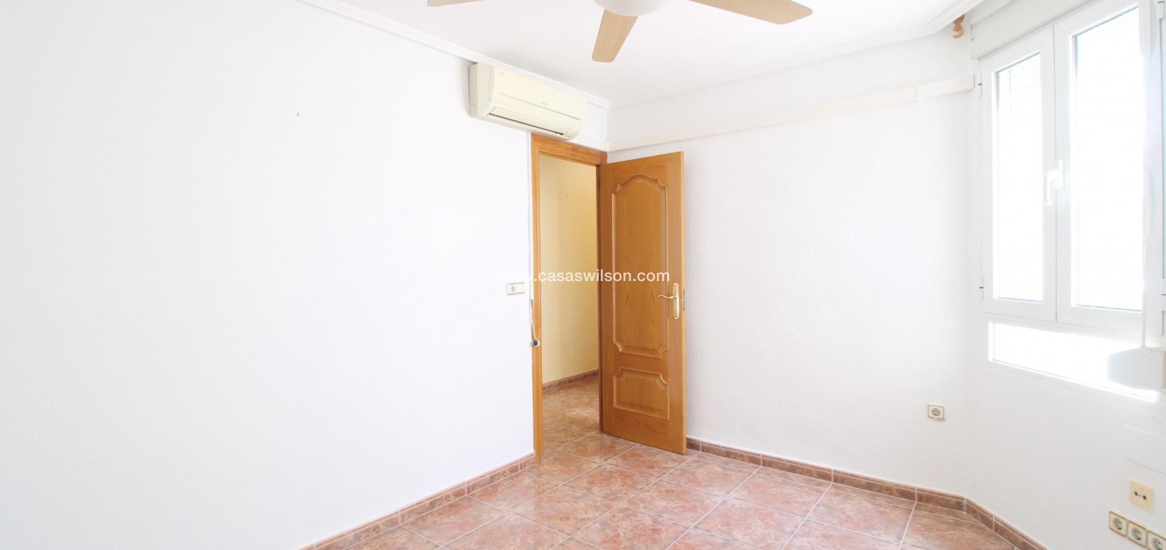 Venta - Apartamento - Torrevieja
