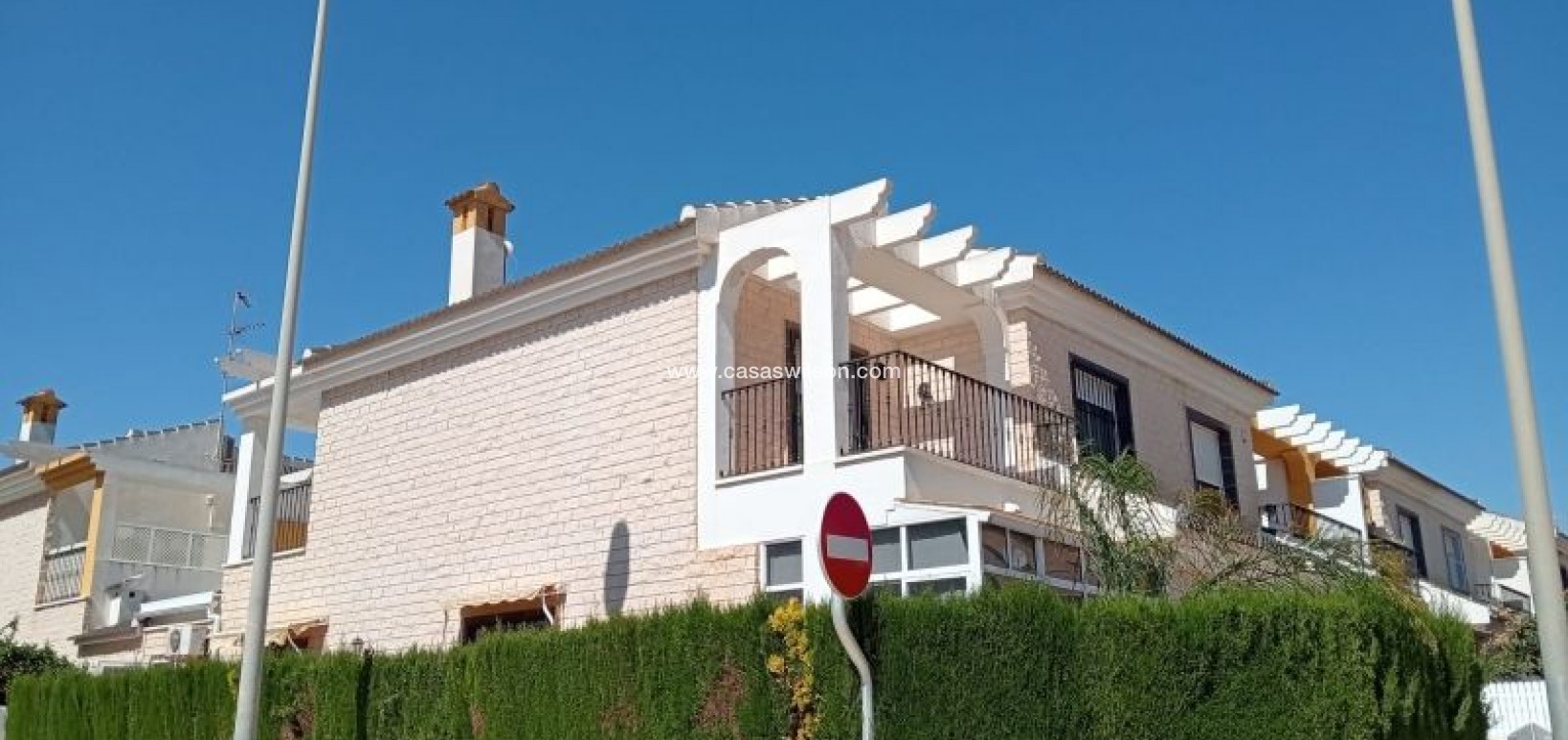 Sale - Villa - Pilar de la Horadada - Costa Blanca