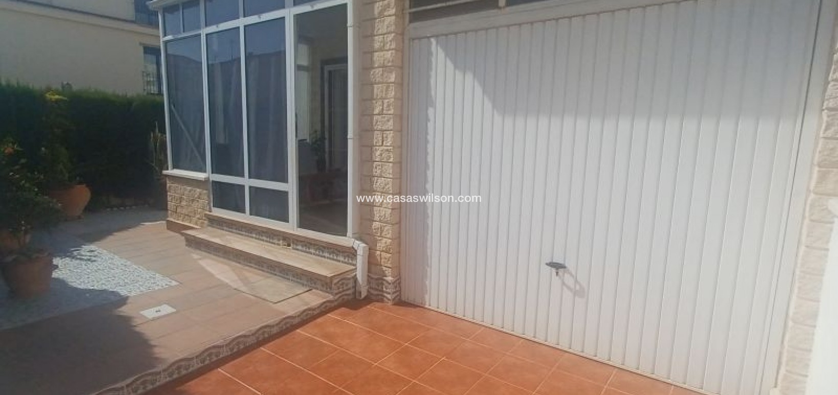 Sale - Villa - Pilar de la Horadada - Costa Blanca