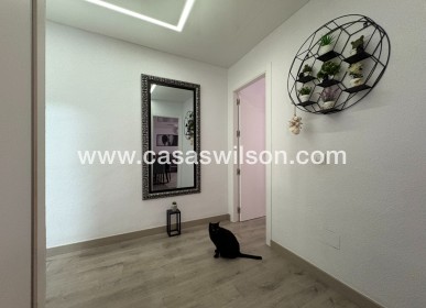 Sale - Apartment - Torrevieja - Costa Blanca