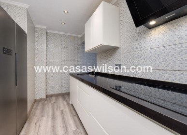 Sale - Apartment - Torrevieja - Acequion