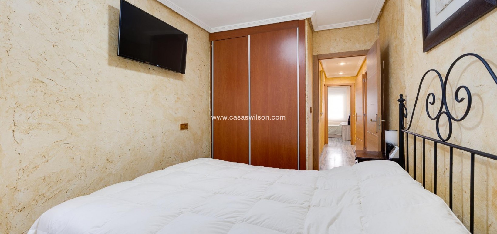 Sale - Apartment - Torrevieja - Acequion