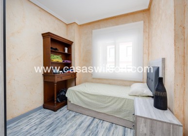 Sale - Apartment - Torrevieja - Acequion