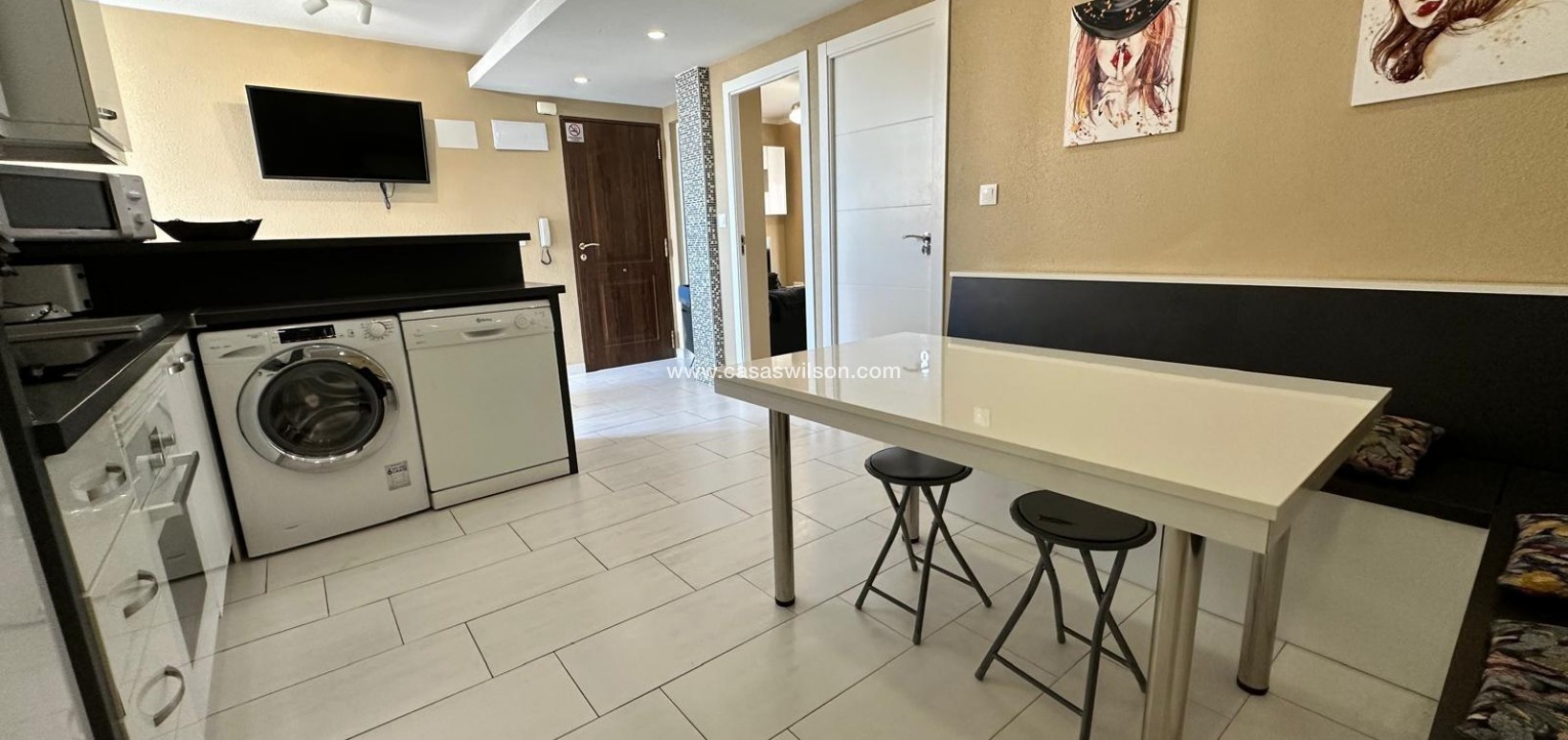 Sale - Apartment - Torrevieja - Paseo maritimo