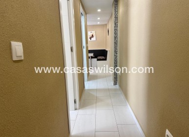 Sale - Apartment - Torrevieja - Paseo maritimo