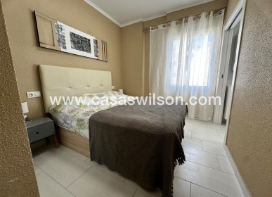 Sale - Apartment - Torrevieja - Paseo maritimo