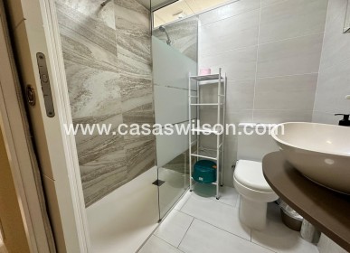 Sale - Apartment - Torrevieja - Paseo maritimo