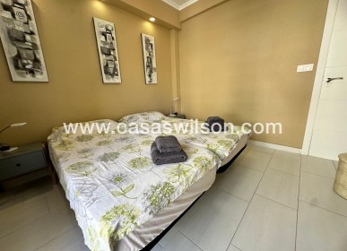 Sale - Apartment - Torrevieja - Paseo maritimo