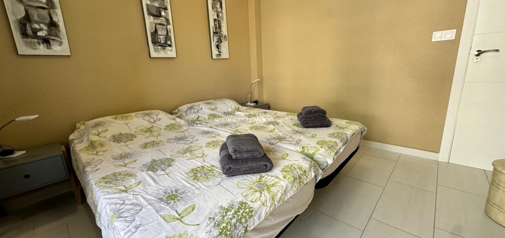 Sale - Apartment - Torrevieja - Paseo maritimo