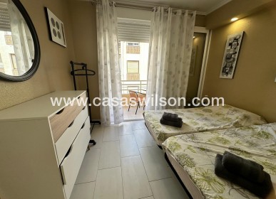 Sale - Apartment - Torrevieja - Paseo maritimo