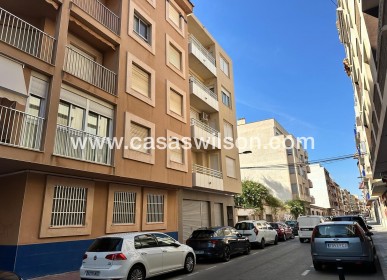 Sale - Apartment - Torrevieja - Paseo maritimo