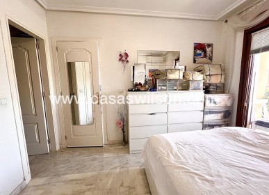 Sale - Apartment - Villamartin - Costa Blanca