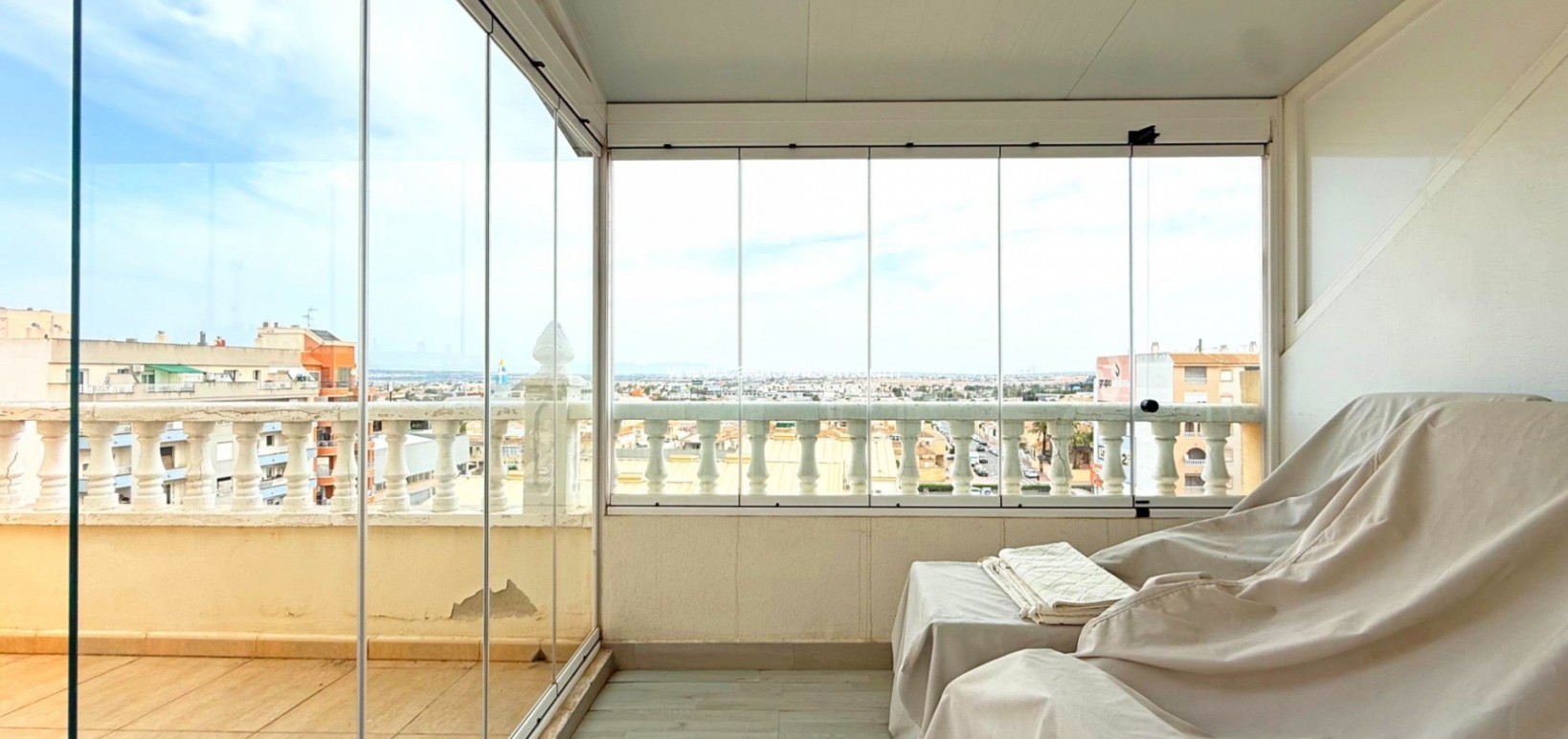 Sale - Apartment - Torrevieja - Costa Blanca