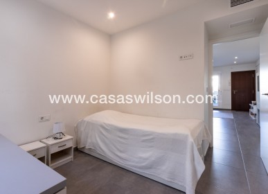 Sale - Bungalow - Torrevieja - Costa Blanca