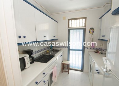 Sale - Apartment - Torrevieja - Mar Azul