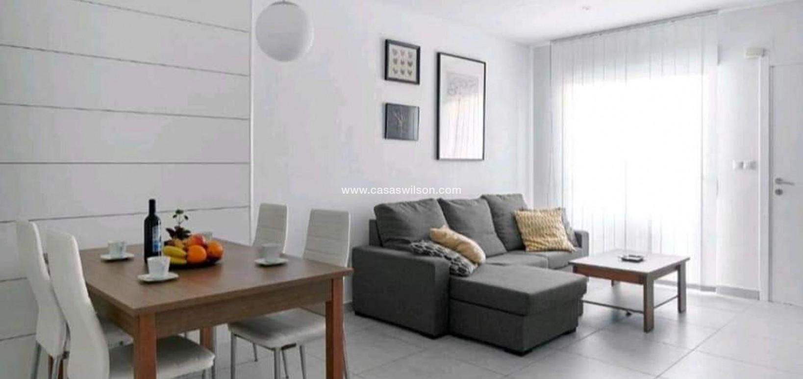 Sale - Bungalow - Torrevieja - Parque Acuático - Sector 25