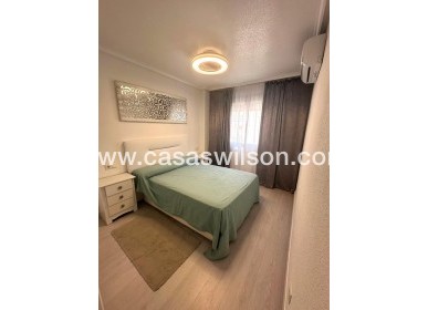 Venta - Apartamento - Torrevieja - Centro