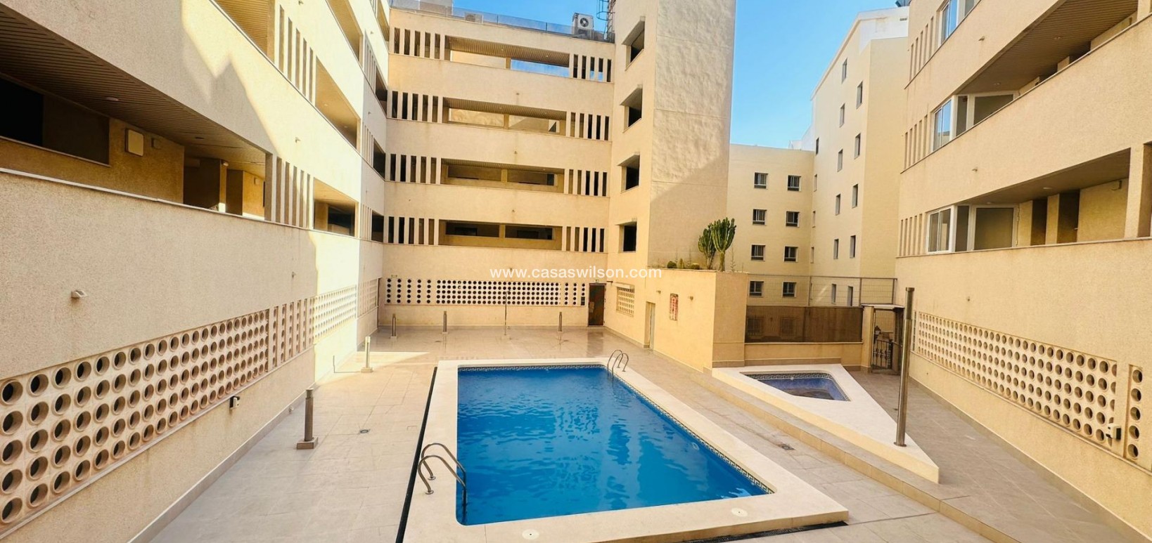Sale - Apartment - Torrevieja - Playa del Cura
