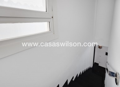 Sale - Villa - Torrevieja - Aguas Nuevas