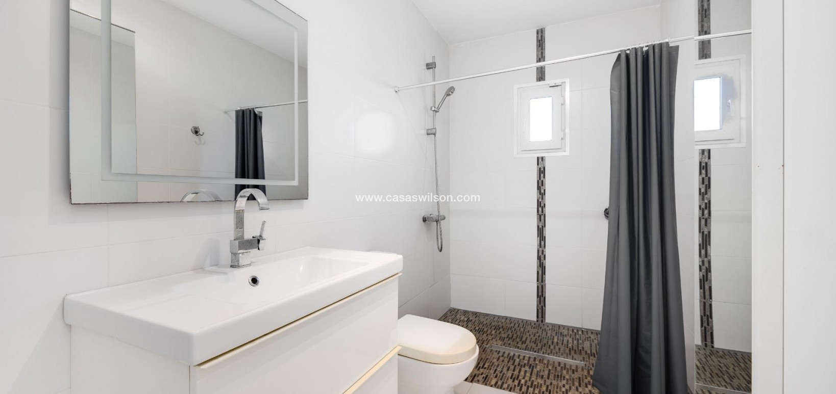 Sale - Villa - Torrevieja - Aguas Nuevas