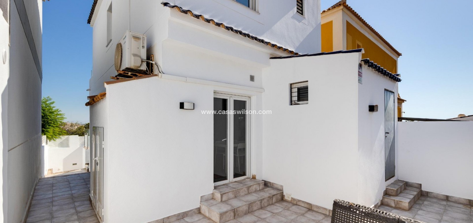 Sale - Villa - Torrevieja - Aguas Nuevas