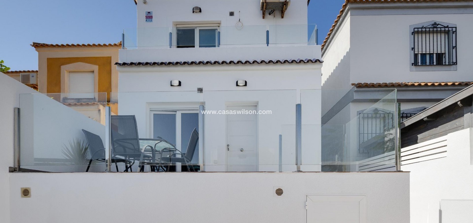 Sale - Villa - Torrevieja - Aguas Nuevas