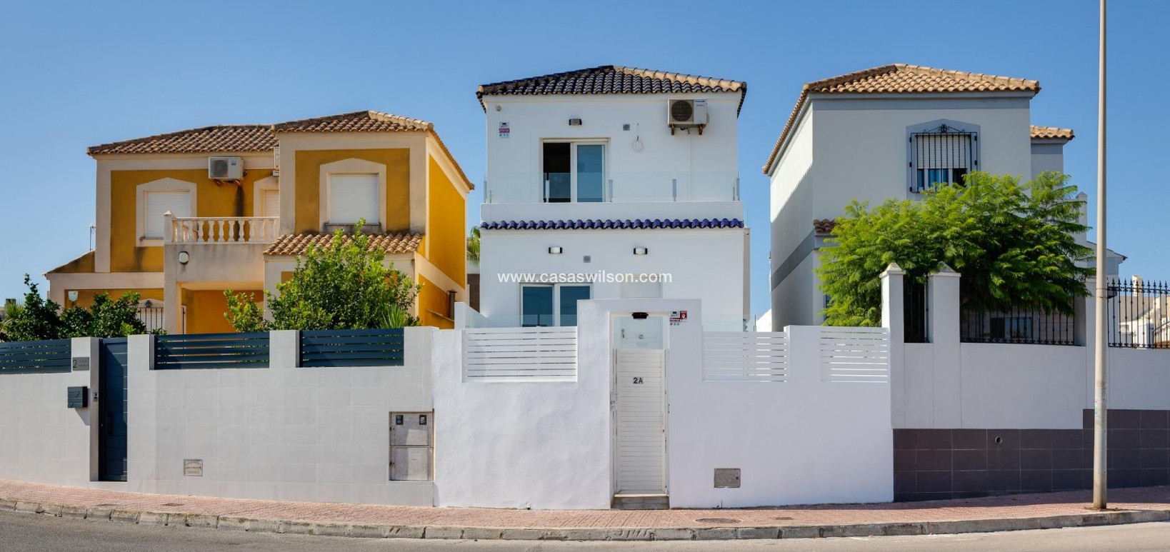 Sale - Villa - Torrevieja - Aguas Nuevas