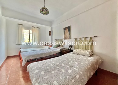 Sale - Apartment - Torrevieja - Estacion De Autobuses