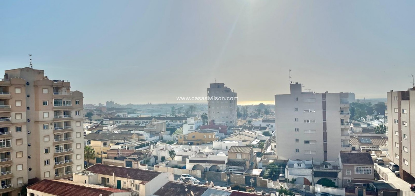 Venta - Apartamento - Torrevieja - Calas blanca