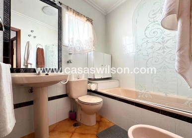 Sale - Apartment - Torrevieja - Costa Blanca