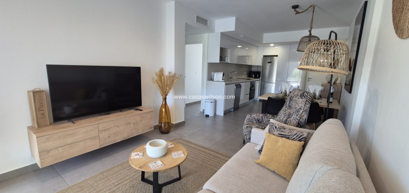 Sale - Apartment - Las Filipinas - Inland