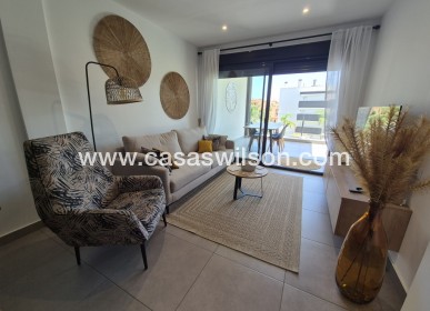 Sale - Apartment - Las Filipinas - Inland