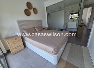 Sale - Apartment - Las Filipinas - Inland